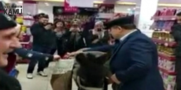 Paralı Poşet Uygulamasına Eşekli Protestoya 4 Bin Lira Ceza Paralı Poşet Uygulamasına Eşekli Protestoya 4 Bin Lira Ceza