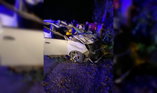 Antalya’da zincirleme kaza: 4 yaralı Antalya’da zincirleme kaza: 4 yaralı