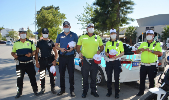 Ayvalık bayramda trafik güvenliğinde sınıfı geçti Ayvalık bayramda trafik güvenliğinde sınıfı geçti