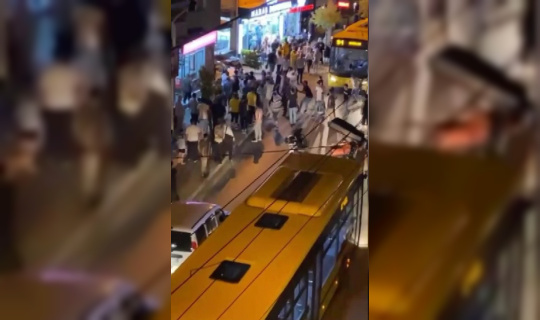 Bursa’da iki motosiklet çarpıştı ortalık savaş alanına döndü Bursa’da iki motosiklet çarpıştı ortalık savaş alanına döndü