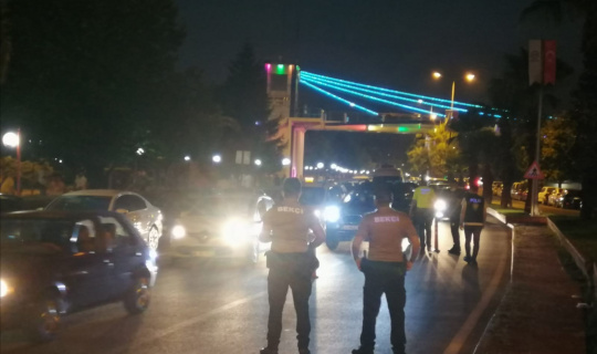 Ekipler bayramda da teyakkuzda Ekipler bayramda da teyakkuzda