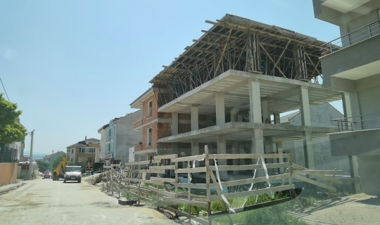 Hayata 6 gün tutunabildi Hayata 6 gün tutunabildi