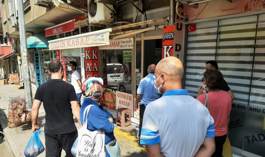 Kasaplarda kıyma çektirme yoğunluğu Kasaplarda kıyma çektirme yoğunluğu