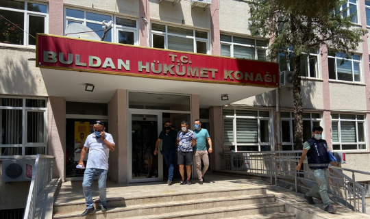 Katil evlattan şok sözler: "Benim annem yok" Katil evlattan şok sözler: "Benim annem yok"