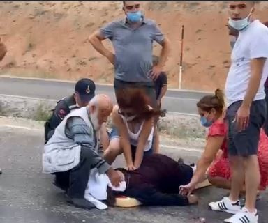 Kontrolden çıkan otomobil takla attı: 1 ölü, 2 yaralı Kontrolden çıkan otomobil takla attı: 1 ölü, 2 yaralı