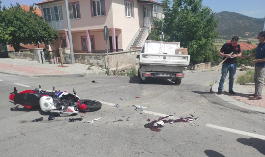 Liseli genç kazada ağır yaralandı Liseli genç kazada ağır yaralandı