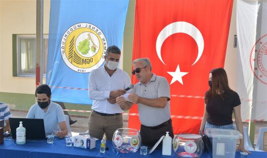 Mersin Orman Bölge Müdürlüğüne işçi alımı için kura çekimi yapıldı Mersin Orman Bölge Müdürlüğüne işçi alımı için kura çekimi yapıldı