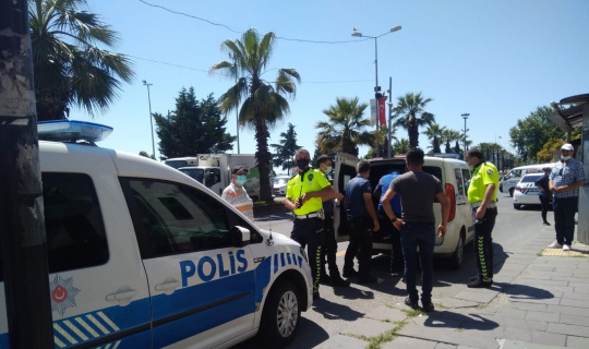 Polislerle tartışan kargo çalışanı gözaltına alındı