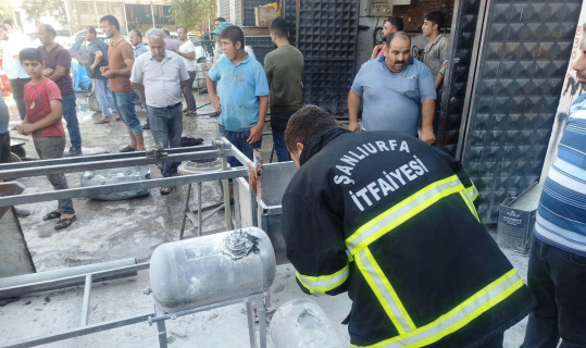 Şanlıurfa’da otomobilin LPG deposu patladı: 6 yaralı Şanlıurfa’da otomobilin LPG deposu patladı: 6 yaralı