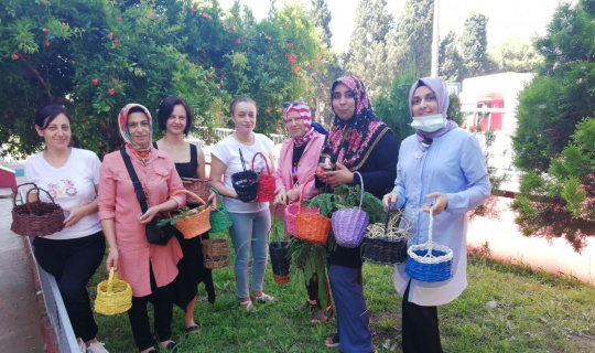 Sepetçilik kadınların ellerinde hayat buluyor Sepetçilik kadınların ellerinde hayat buluyor