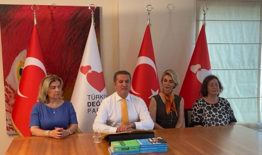Türkiye Değişim Partisi Genel Başkanı Sarıgül’den Zülfü Livaneli’ye tepki