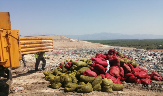 Antalya’da 4 ton kaçak midye ele geçirildi Antalya’da 4 ton kaçak midye ele geçirildi