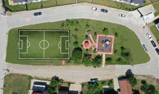 Başiskele’de park çalışması Başiskele’de park çalışması