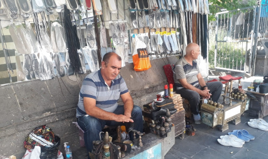 Diyarbakır’ın yarım asırlık ayakkabı boyacıları
