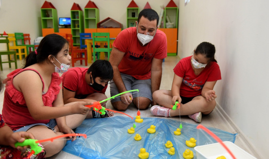 Engelsiz Kafe’de otizmli gruplar için ‘1 nefes’ programı