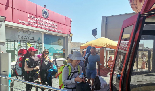 Erciyes’te Zafer Tırmanışı başladı Erciyes’te Zafer Tırmanışı başladı