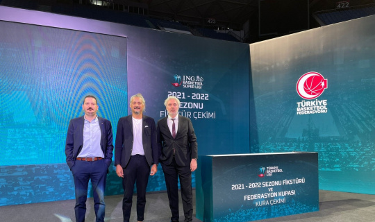İki şampiyon ligin ilk maçında kapışacak