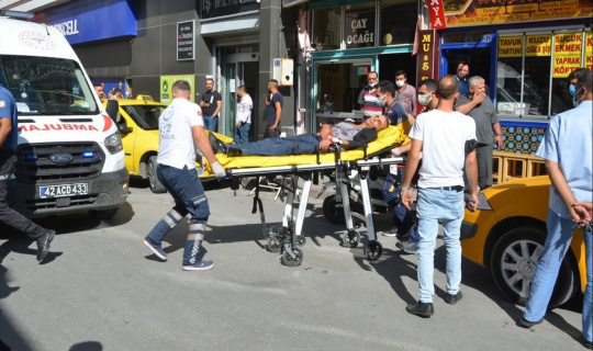 Konya’da bıçaklı kavga: 2 yaralı