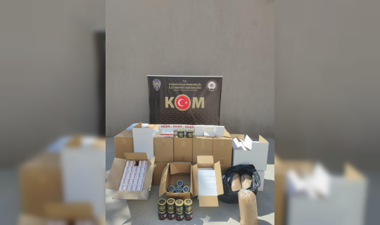 Kuşadası’nda kaçak tütün operasyonu Kuşadası’nda kaçak tütün operasyonu