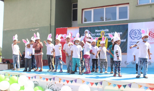 Mevsimlik tarım işçilerinin çocukları Çarşamba’da buluştu