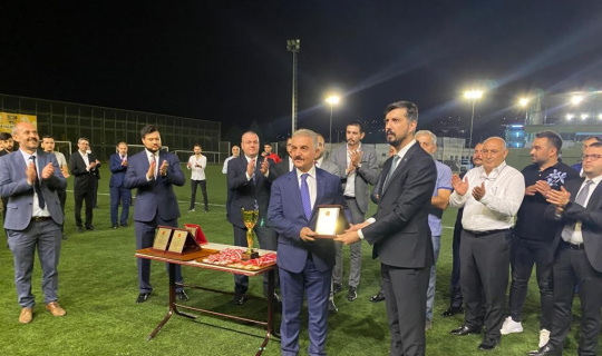 MHP 30 Ağustos Zafer Bayramı anısına futbol turnuvası düzenledi MHP 30 Ağustos Zafer Bayramı anısına futbol turnuvası düzenledi