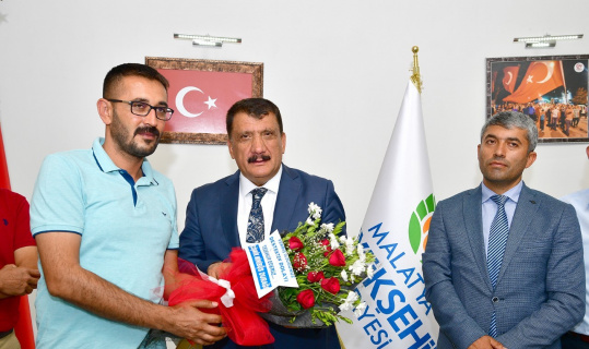 Minibüsçü ve servisçilerden Başkan Gürkan’a teşekkür ziyareti