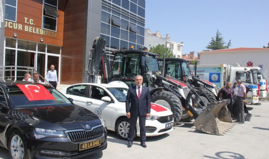 Mucur Belediyesi araç parkını güçlendirdi