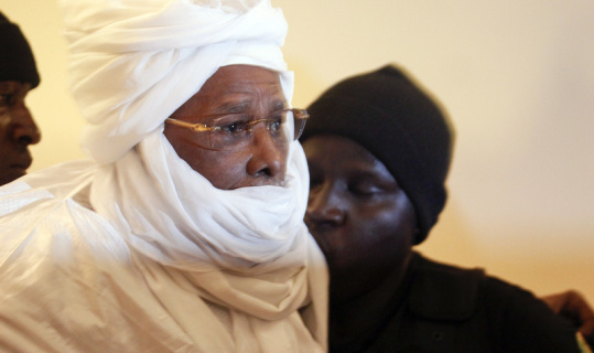 Ömür boyu hapse mahkum edilen Eski Çad Devlet Başkanı Habre, koronadan öldü Ömür boyu hapse mahkum edilen Eski Çad Devlet Başkanı Habre, koronadan öldü