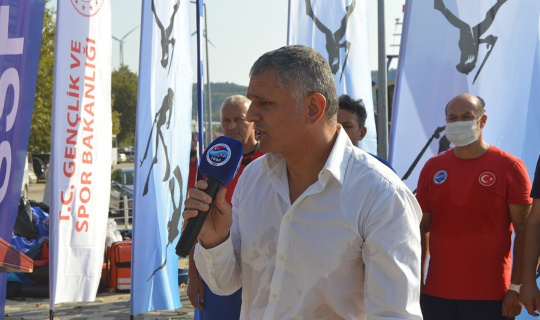 Özen: “Erdek sualtı sporları için çok elverişli” Özen: “Erdek sualtı sporları için çok elverişli”
