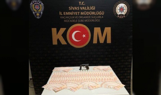 Sivas’ta sahte para operasyonu Sivas’ta sahte para operasyonu