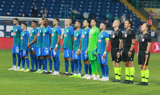 Süper Lig: Çaykur Rizespor: 0 - Fatih Karagümrük: 0 (İlk yarı)