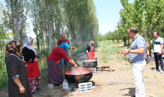 Üretim ve işletme kooperatifi ziyaret edildi Üretim ve işletme kooperatifi ziyaret edildi