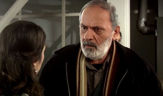Usta oyuncu Metin Çekmez, hayatını kaybetti Usta oyuncu Metin Çekmez, hayatını kaybetti
