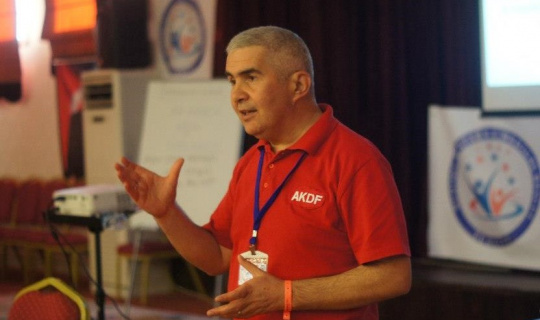 Uzmanlar uyardı: “Aydın’ın yapı stoku alarm veriyor, altı da üstü de çürük"