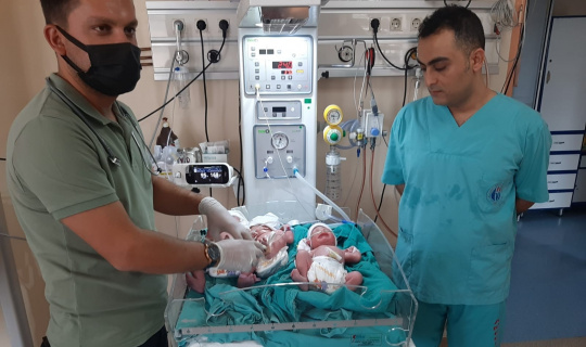 4 ayda ikinci kez üçüz bebek sevinci
