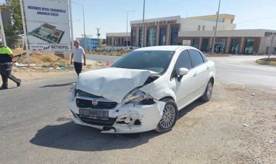 Adıyaman’da otomobil ile minibüs çarpıştı: 5 yaralı