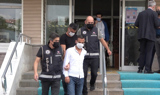 Ehliyet sınavında gizli kameralı kopyaya adli kontrol