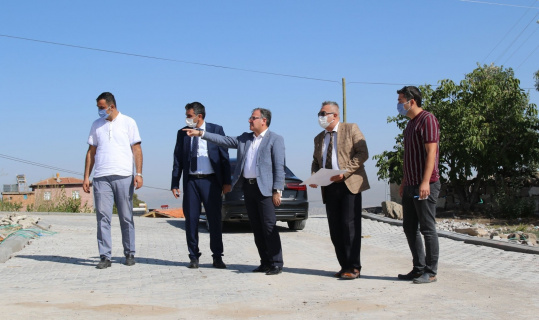 Erciyes Mahallesi’nde kilitli parke çalışması hızla sürüyor