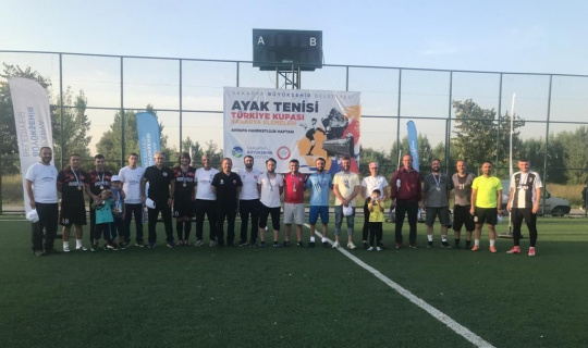 Hareketlilik haftası ayak tenisi elemeleriyle devam etti