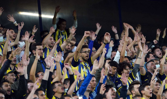 UEFA Avrupa Ligi: Fenerbahçe: 0 - Olympiakos: 1 (Maç devam ediyor)