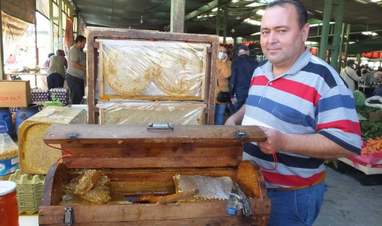 Burhaniye’de kuraklık bal üretimini düşürdü