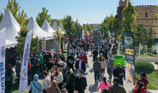 Konya GastroFest on binlerce lezzet tutkununu ağırladı