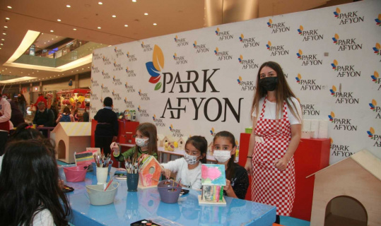 Minik dostların yuvalarını minik çocuklar yaptı Minik dostların yuvalarını minik çocuklar yaptı
