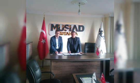 MÜSİAD Kütahya Şubesi’nden eğitime katkı