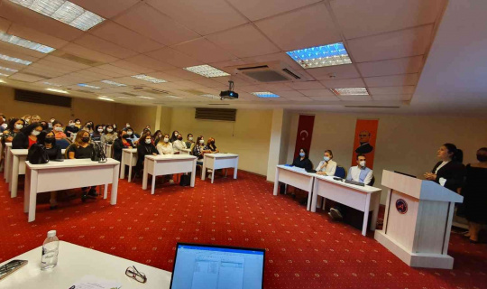 AÜ’den yaşlıların yaşamını iyileştirmek için ortak proje