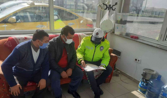 Kars’ta taksiciler 12 kural hakkında bilgilendirildi