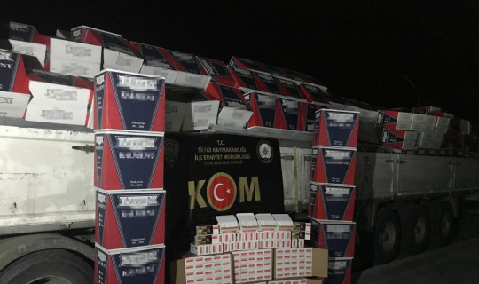 Mersin’de 3 milyon 210 bin adet bandrolsüz makaron ele geçirildi
