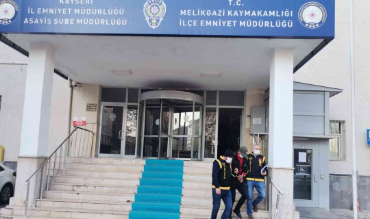 5 minibüs çalan şüpheli yakalandı