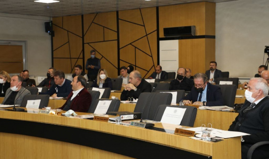 Afyonkarahisar Belediyesi’nden halk otobüslerine zam Afyonkarahisar Belediyesi’nden halk otobüslerine zam