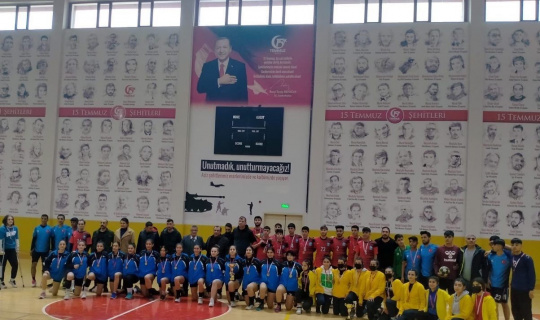 Hentbol grup müsabakaları Elazığ’da Hentbol grup müsabakaları Elazığ’da